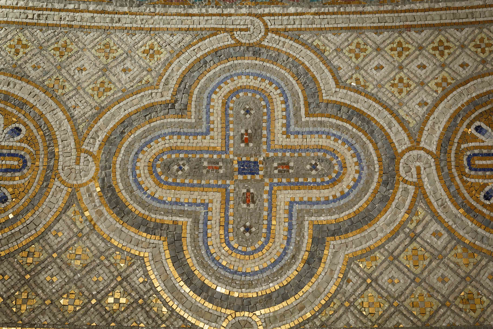 Изображение №152 Мозаики Центрального придела Всехсвятского храма