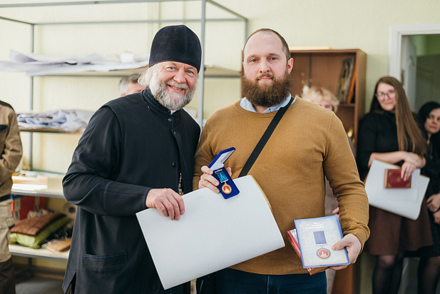 Прот. Фёодор Повный о комплексном оформлении центрального придела Всехсвятского храма-памятника в Минске.