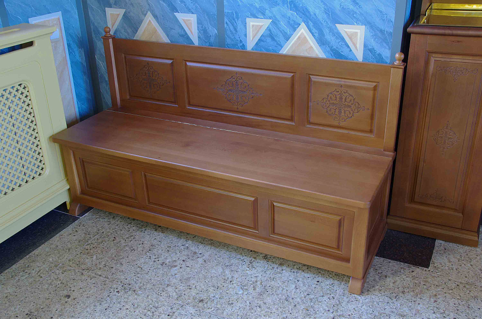 Проект и изготовление храмовой мебели