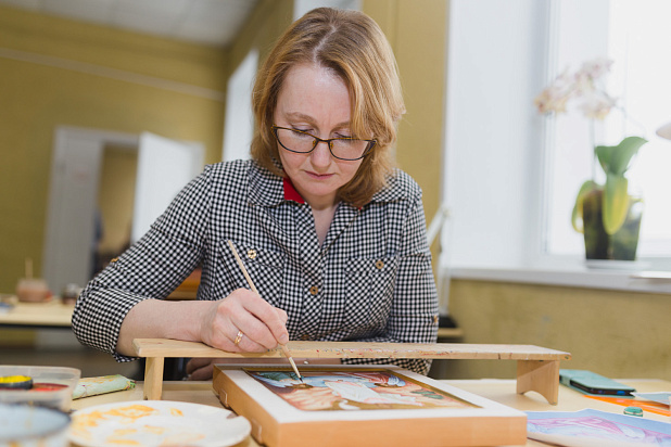 Господи, помоги нам с этим справиться, не оставь, направь наши руки во благое делание Твое.